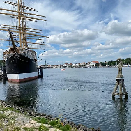 Haus Schwalbennest - Whg Apartment Dassow